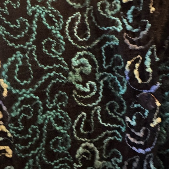 Chicos Chico’s Black blu and green embroidery embossed waist coat. Size large - Picture 5 of 7